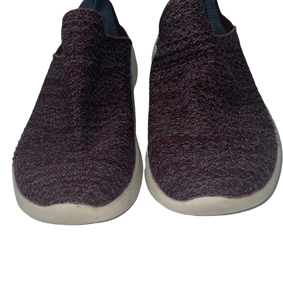 YOU by skechers Burgundy Slip On Sneakers Size 7 - Picture 2 of 9